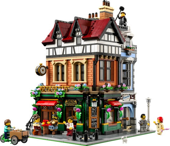 LEGO Icons - Tudor Corner (10350)