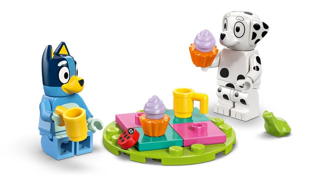 LEGO Bluey - Playground Fun with Bluey and Chloe (11201)