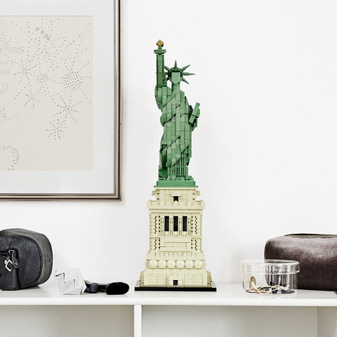 LEGO Architecture - Statue of Liberty (21042)