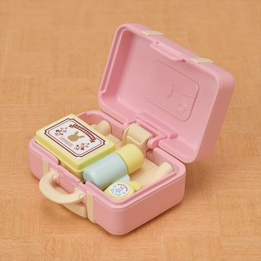 Slyvanian Families - Weekend Travel Set - Snow Rabbit Mother