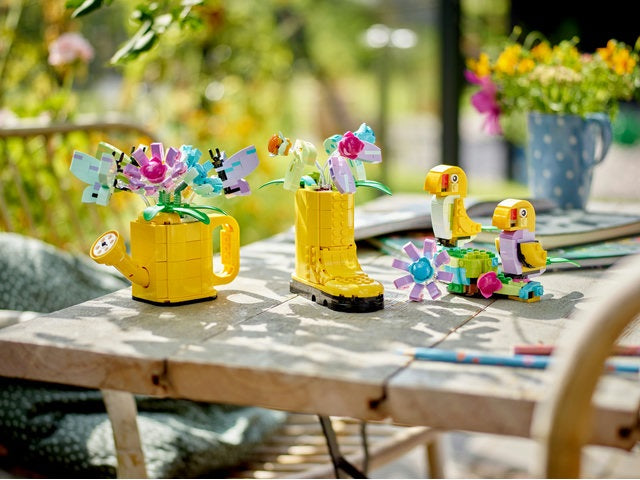 LEGO Creator - Flowers in Watering Can (31149)