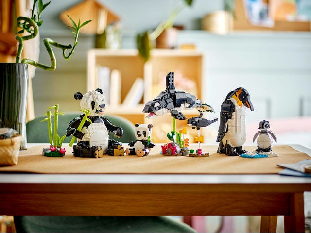 LEGO Creator - Panda Family (31165)