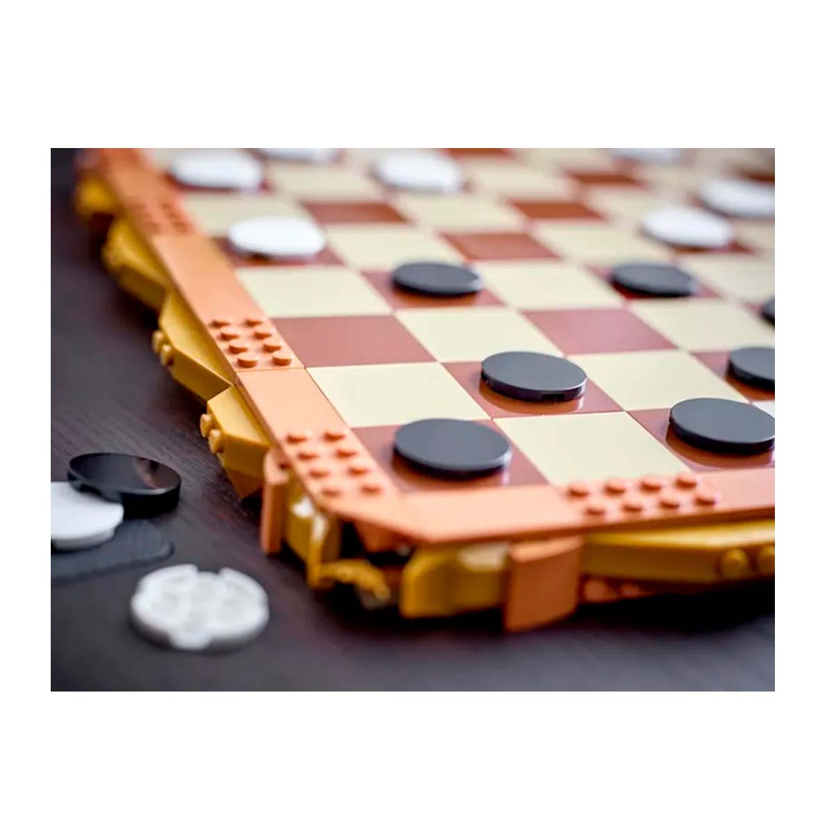 LEGO - Traditional Chess Set (40719)