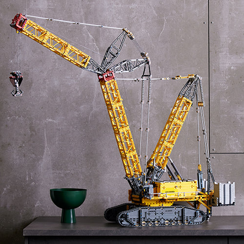LEGO Technic - Liebherr Crawler Crane LR 13000 (42146)