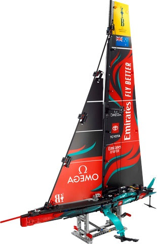 Lego Technic - Emirates Team New Zealand AC75 Yacht (42174)