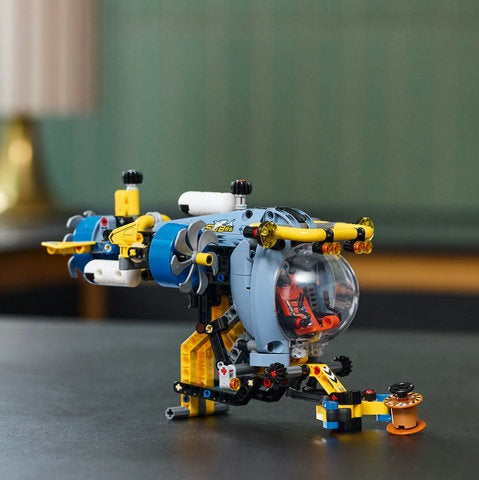 LEGO Technic - Deep Sea Research Submarine (42201)