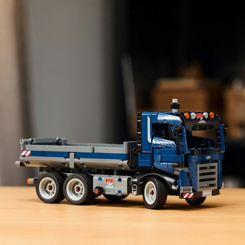 LEGO Technic - Tipping Dump Truck (42203)