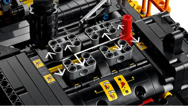 LEGO Technic - Volvo EC500 Hybrid Excavator (42215)