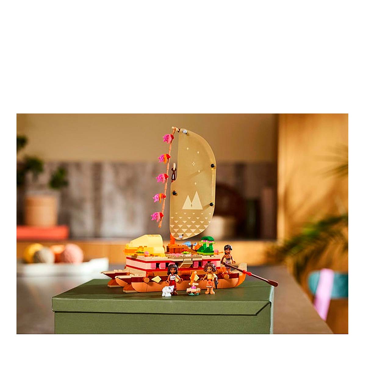 LEGO Disney - Moana Adventure Canoe (43270)