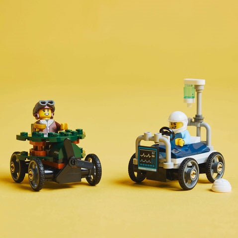 LEGO City - Airplane VS. Hospital Bed Race (60459)