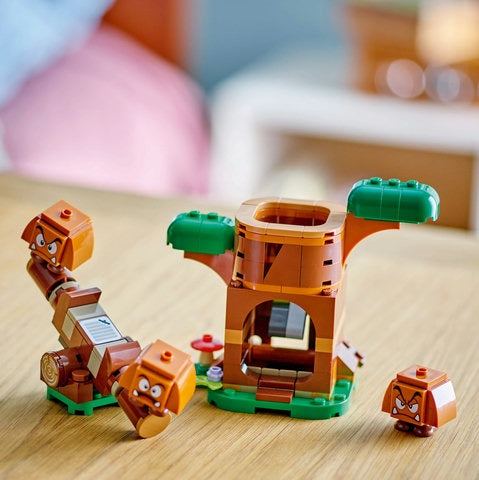 LEGO Super Mario - Goombas Playground (71433)