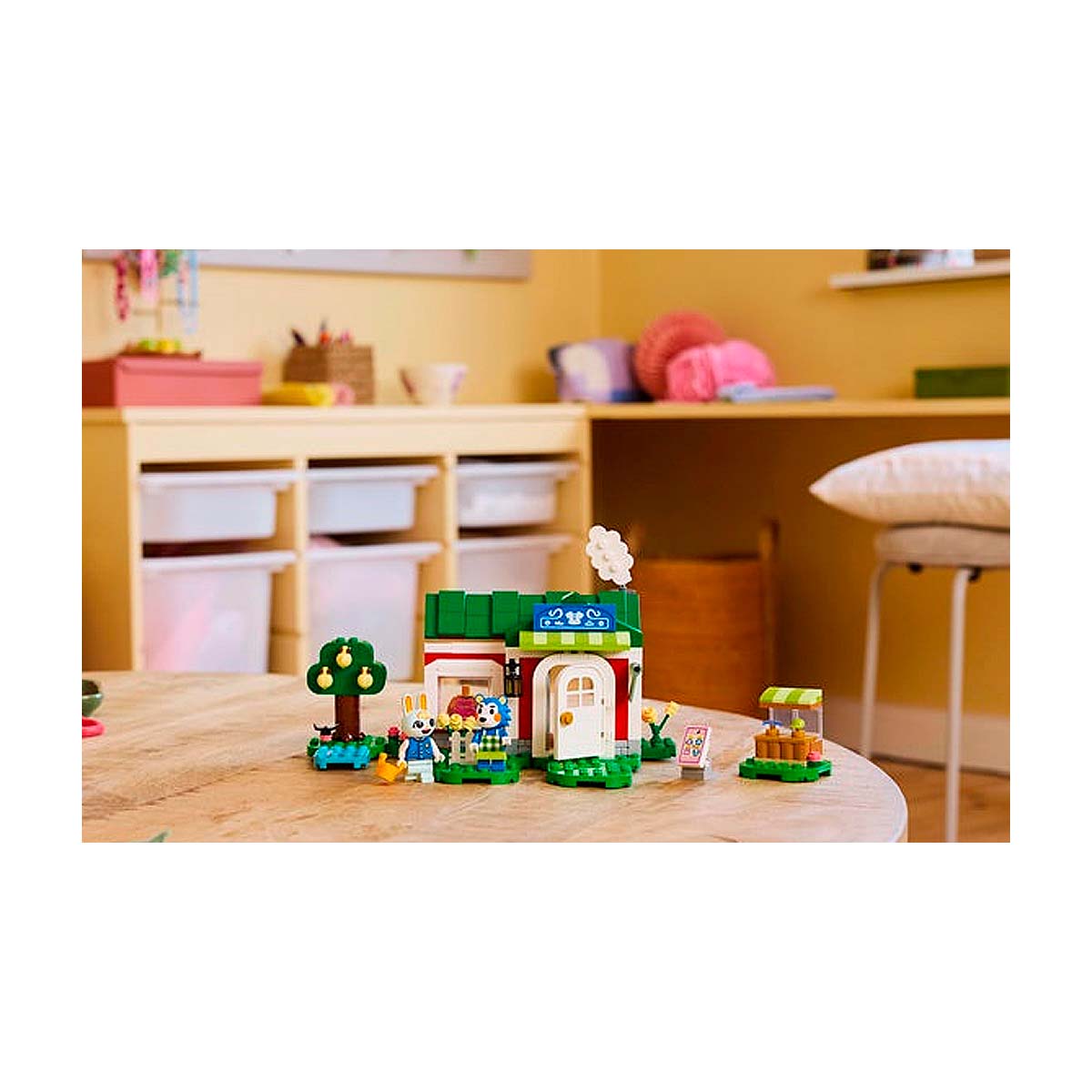 LEGO Animal Crossing - Able Sisters Clothing Shop (77055)
