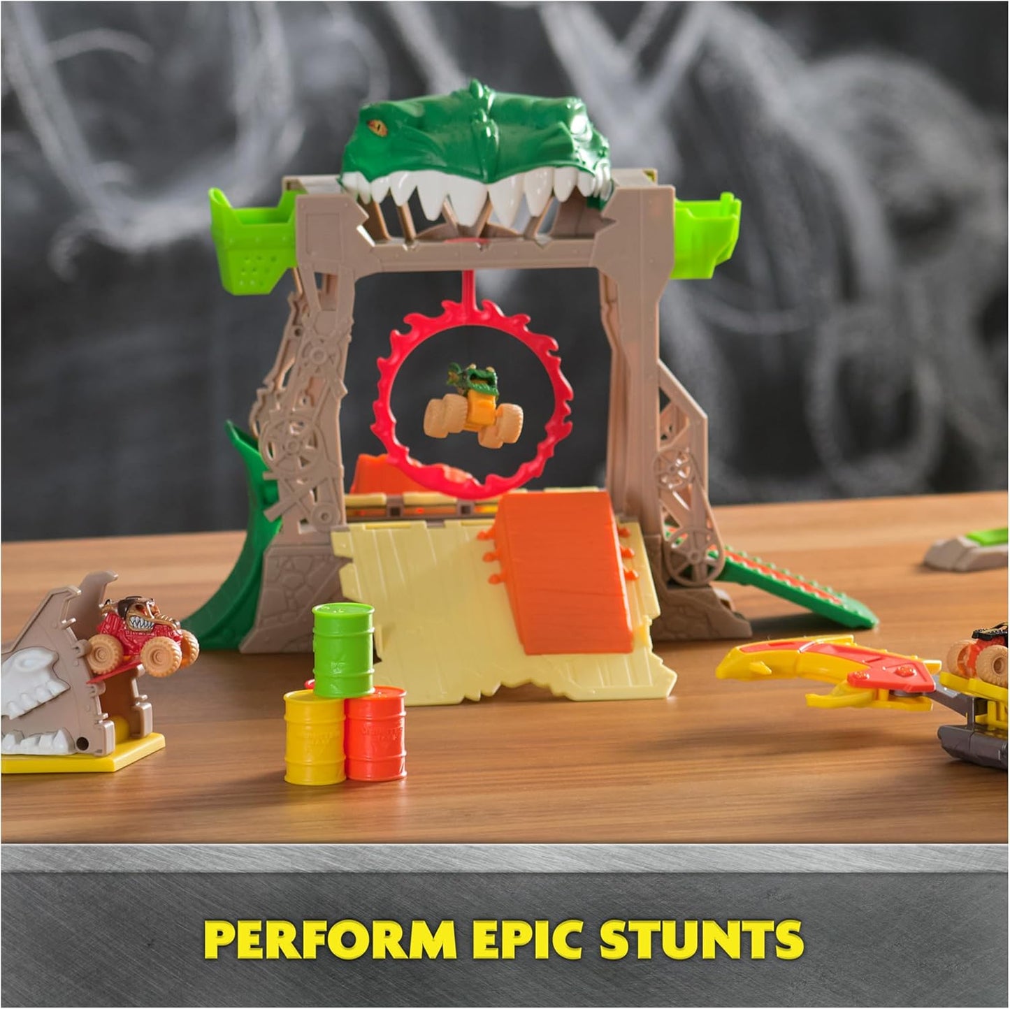 Monster Jam - Dragon Dungeon of Doom Playset