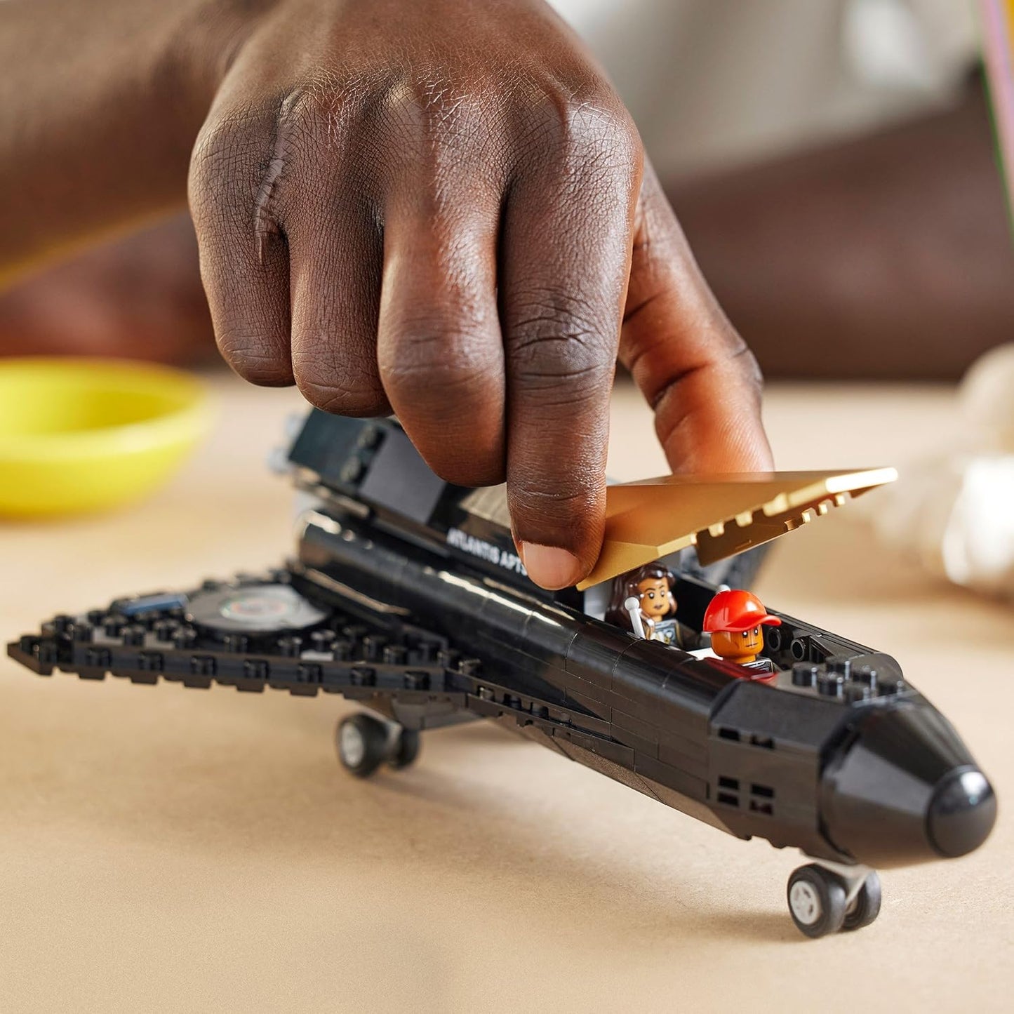 LEGO Icons - Over the Moon with Pharrel Williams (10391)