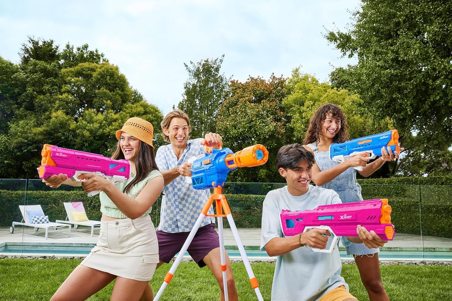 XShot Water Gun - Fast-Fill Small Motor Soaker - Pink