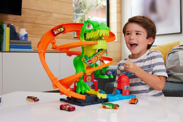 Hot Wheels - Diecast City T-Rex Blaze Battle Playset