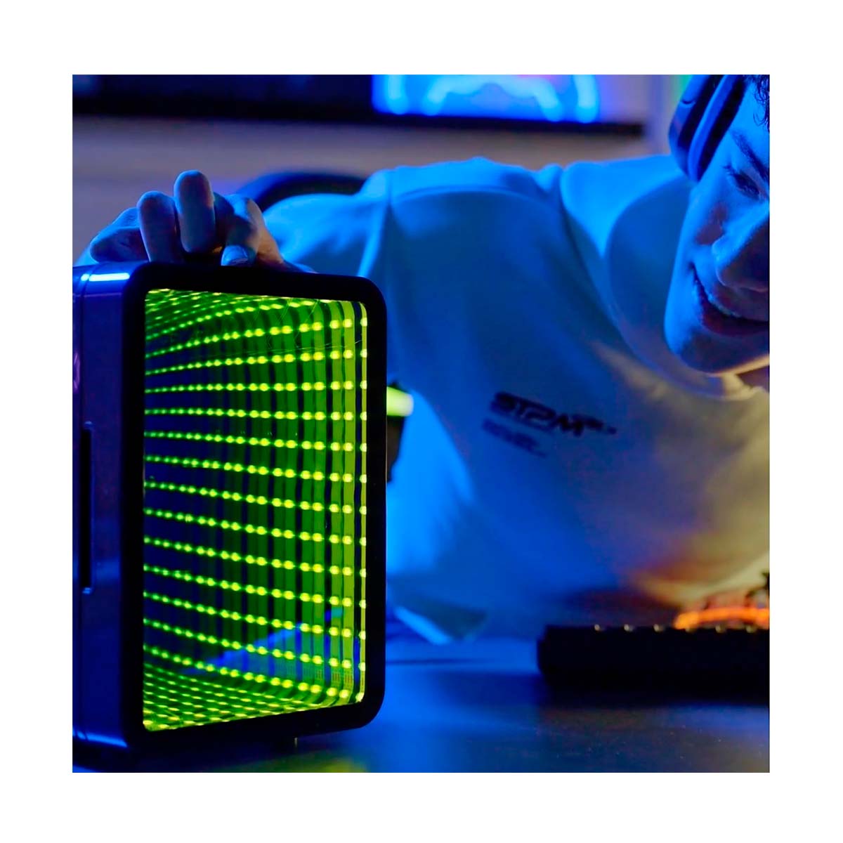 So Chill - Mini Fridge Infinity LED Effect