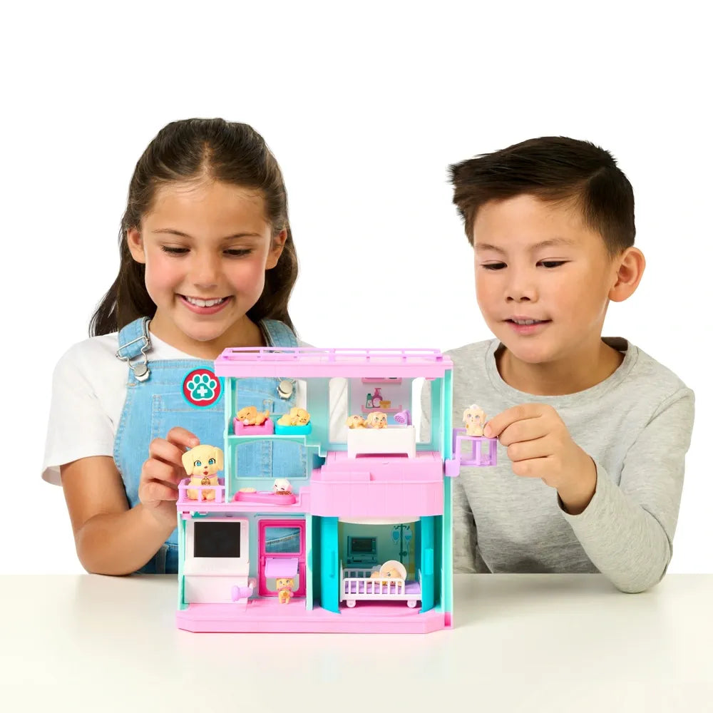 Little Live Pets - Mama Surprise Families Baby Clinic Playset