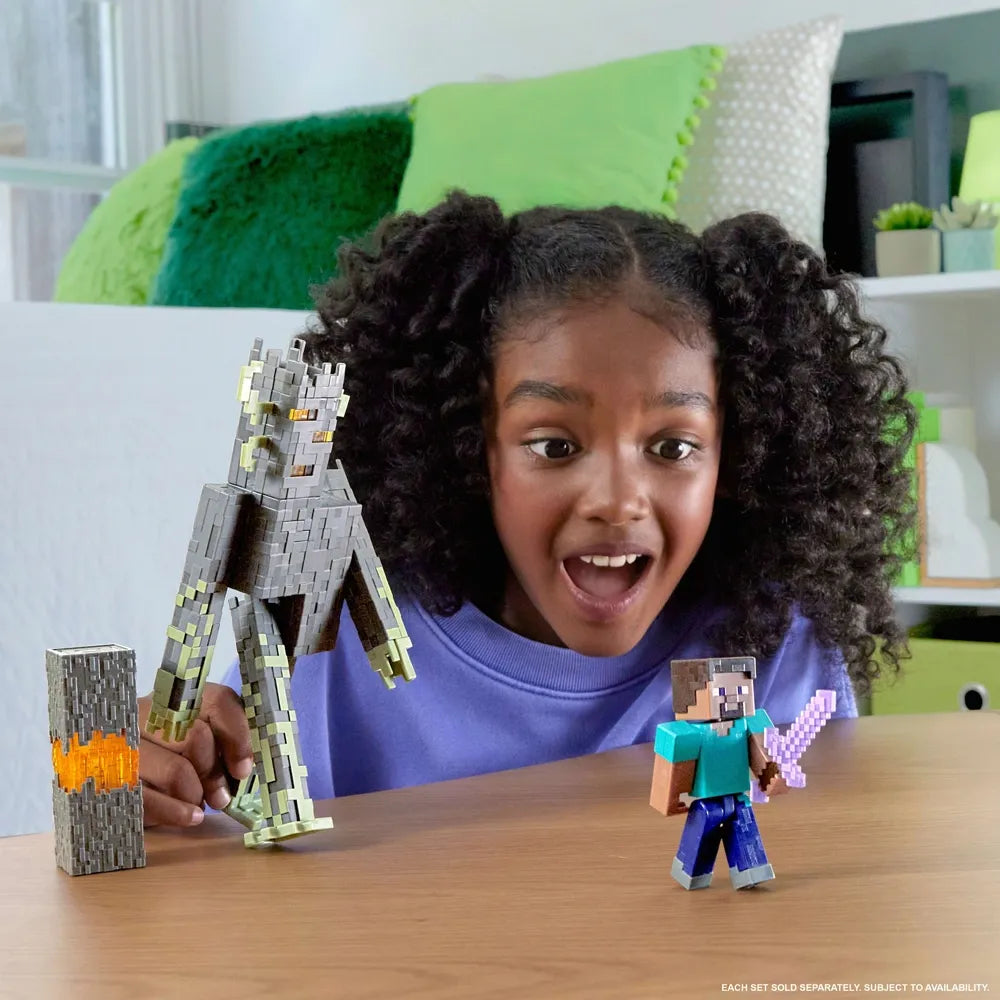 Minecraft - The Creaking Action Figure with Accessory