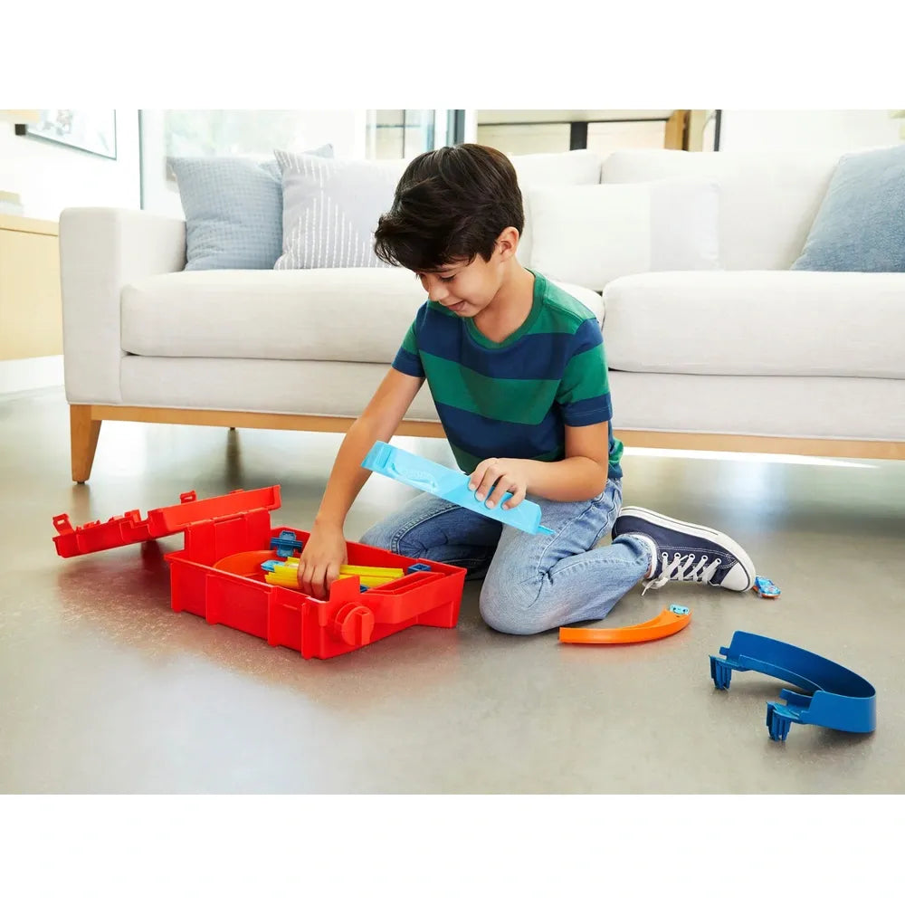 Hot Wheels - Track Builder Fuel Can Stunt Box Playset