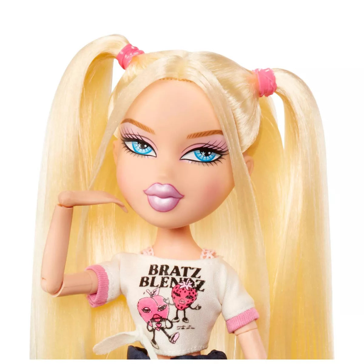 Bratz - Stylin' Cloe Fashion Doll