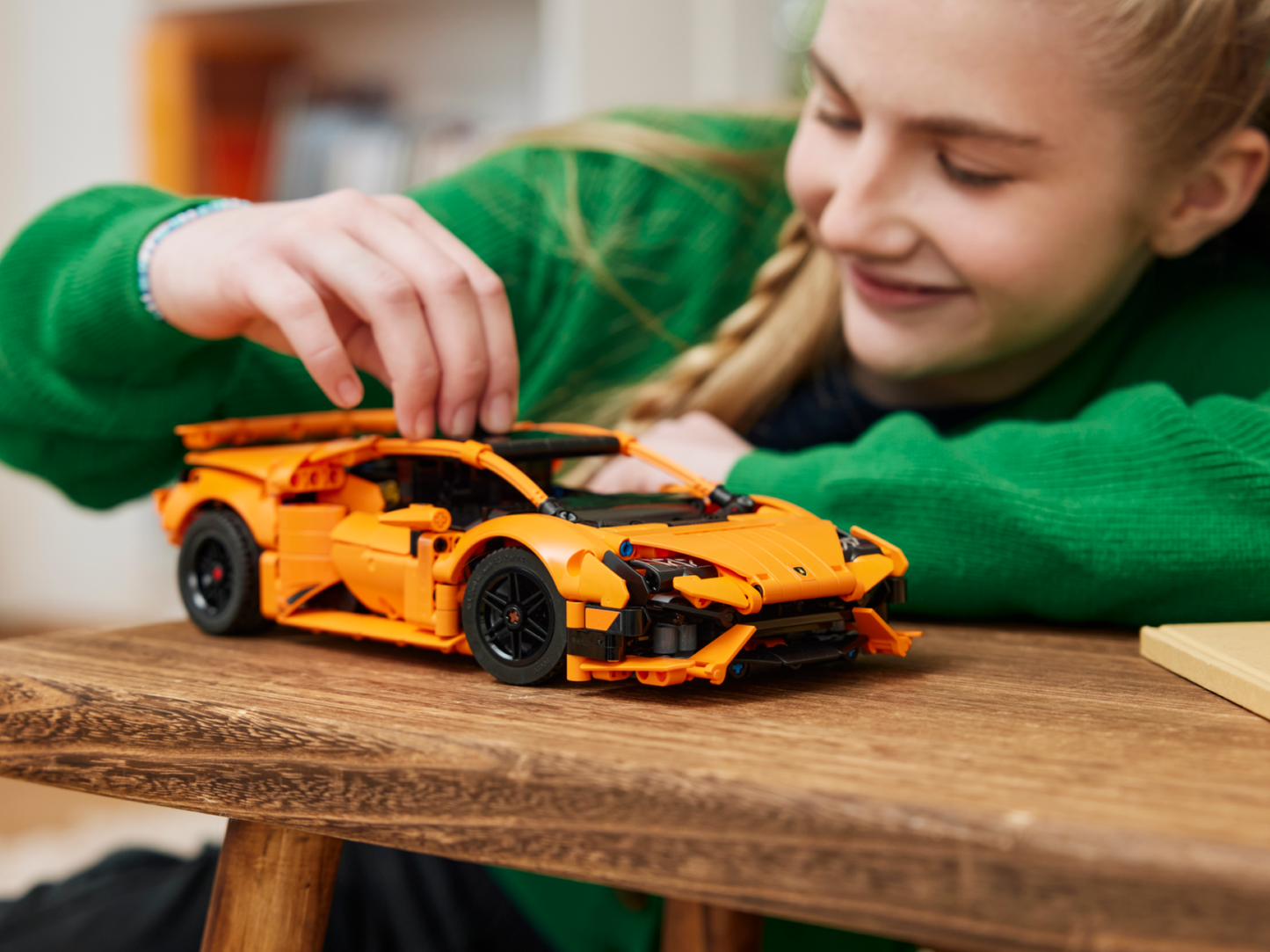 LEGO Technic - Lamborghini Huracan Tecnica (42196)
