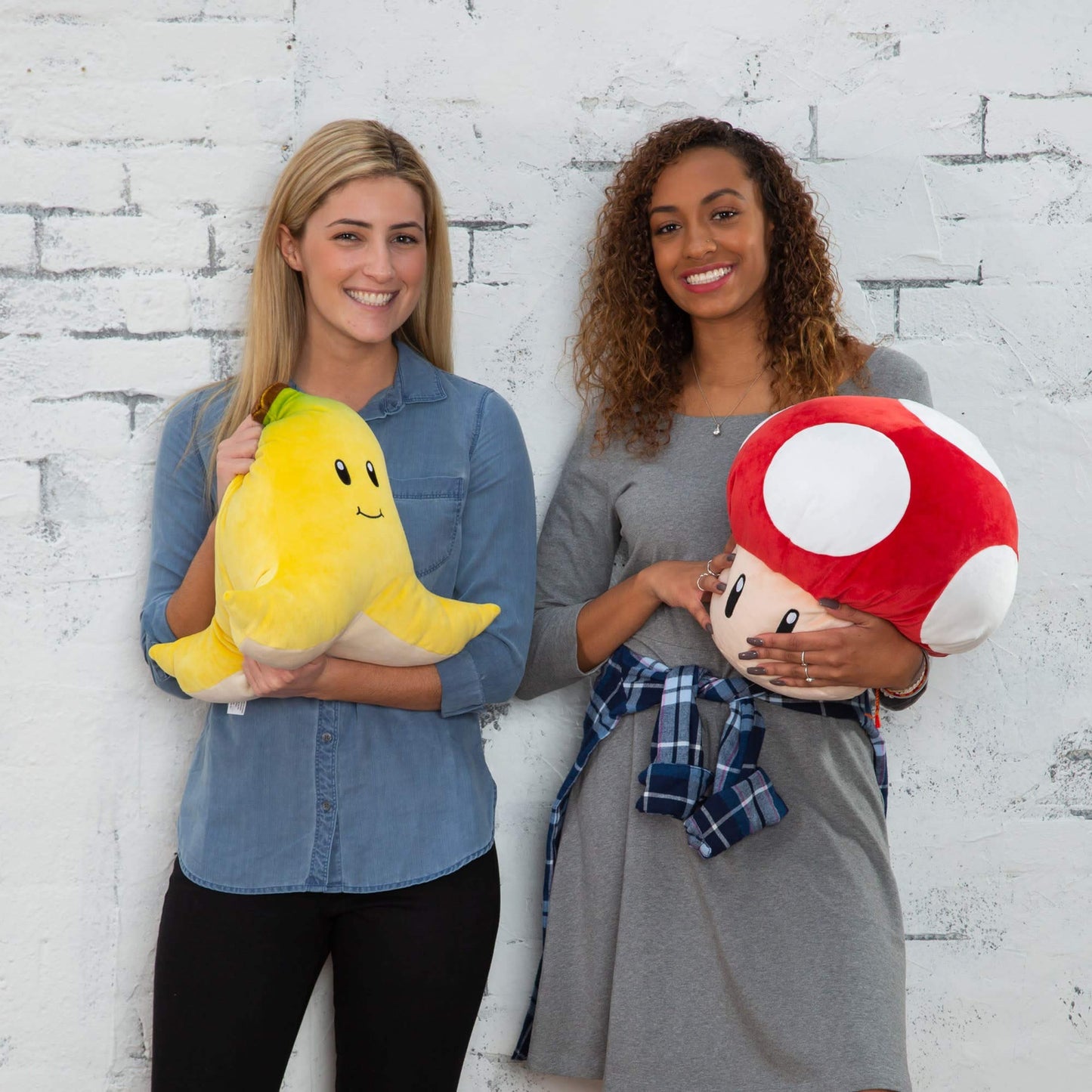 Club Mocchi- Mocchi - Super Mario - Banana Plush