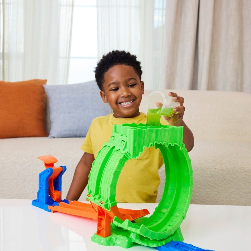 Hot Wheels - Monster Trucks - Mutant Chaos - Chaos Loop Challenge