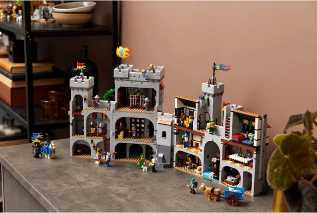 LEGO Icons - Lion Knights' Castle (10305)