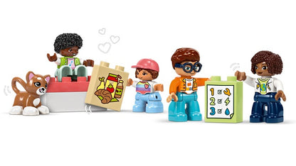 LEGO Duplo - Big Interactive Community Train (10428)