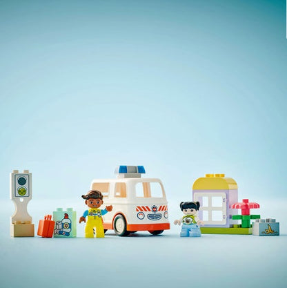 LEGO Duplo - Ambulance & Driver (10447)