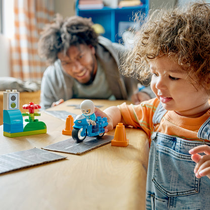LEGO Duplo - Blue Police Motorcycle (10471)