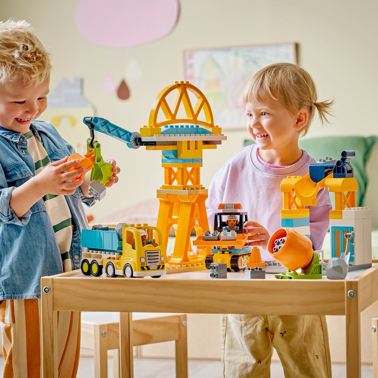 LEGO Duplo - 3 in 1 Construction Site and Vehicles (10476)