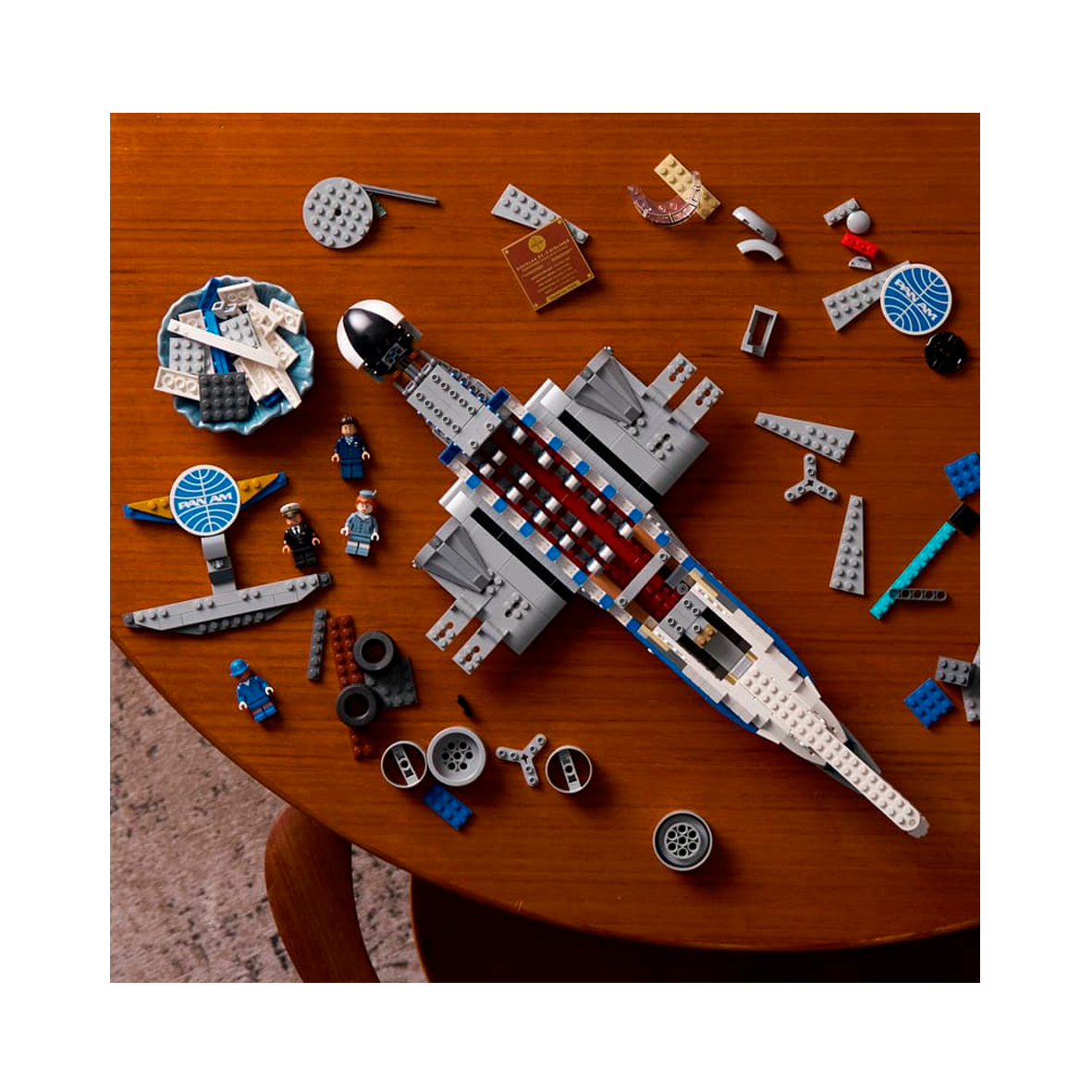 LEGO Icons - Douglas DC-3 (11378)