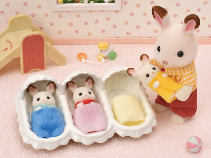 Slyvanian Families - Triplets Care Set