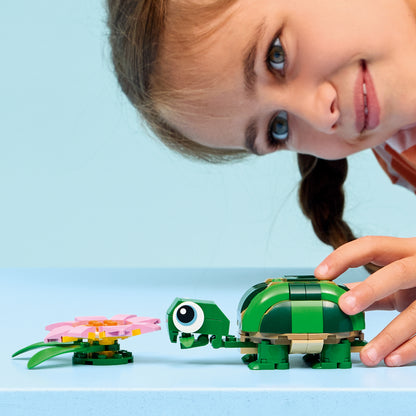 LEGO Creator - Turtle With a Water Lily Flower (31377)