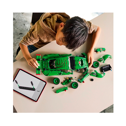 LEGO Technic - Porsche 911 GT3 R REXY AO Racing Car Set (42224)