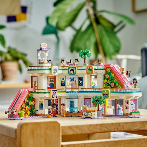 LEGO Friends - Heartlake City Shopping Mall (42604)
