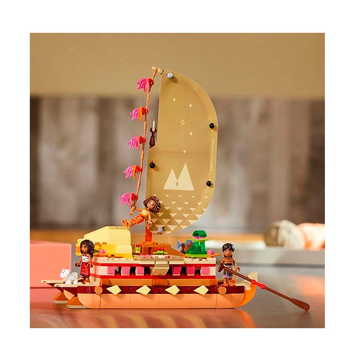 LEGO Disney - Moana Adventure Canoe (43270)