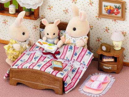 Slyvanian Families - Semi-Double Bed