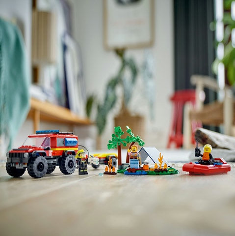 LEGO City - Fire Truck with Rescue Boat (60412)