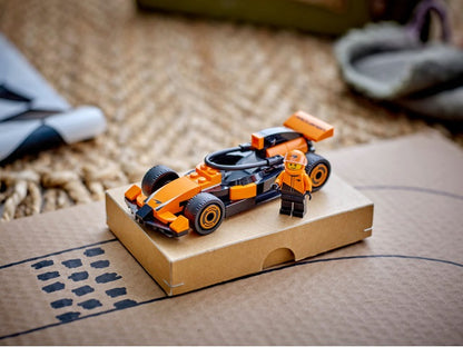 Lego City - F1 Driver with McLaren Race Car (60442)