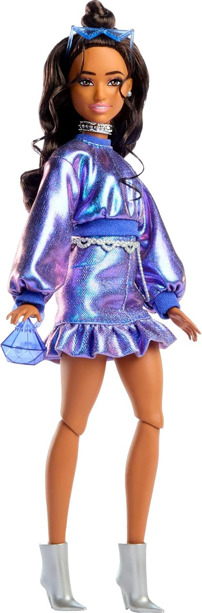 Barbie - Deluxe Style - Metallic Blue Top and Skirt