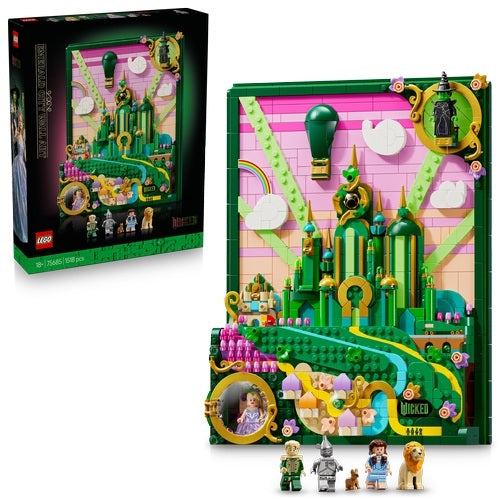 LEGO Wicked - Emerald City Wall Art (75685)