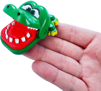 World´s Smallest - Crocodile Dentist