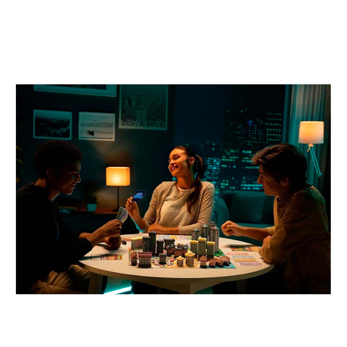 Hotel - The Classic Family Board Game