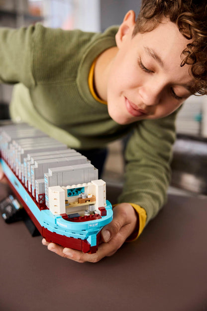 LEGO - Maersk Dual-Fuel Container Vessel (40955)
