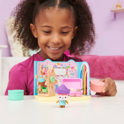 Gabby's Dollhouse - Baby Box Craft-a-riffic Room