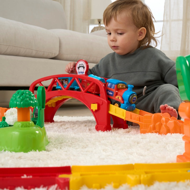 VTech - Toot-Toot Drivers Learn & Go Train Playset