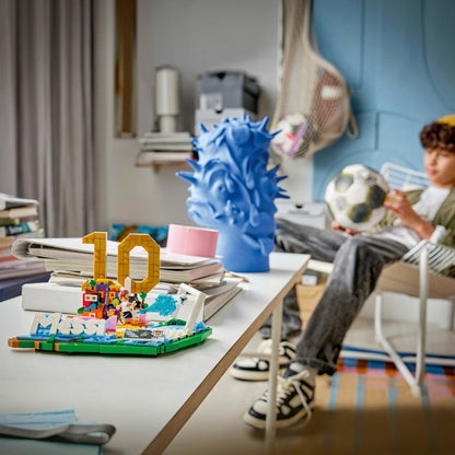 LEGO Editions - Football Highlights - Lionel Messi (43011)